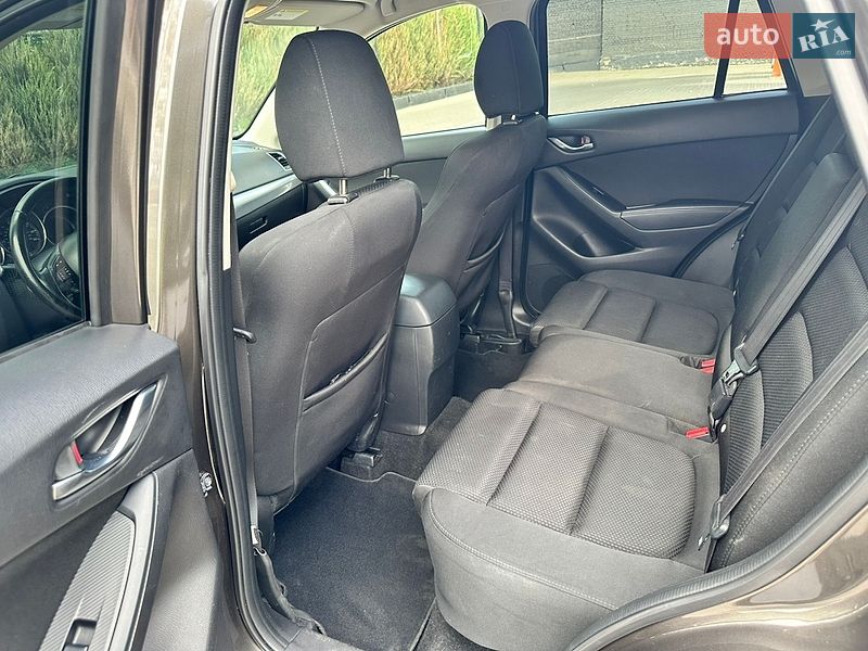 Внедорожник / Кроссовер Mazda CX-5 2016 в Киеве