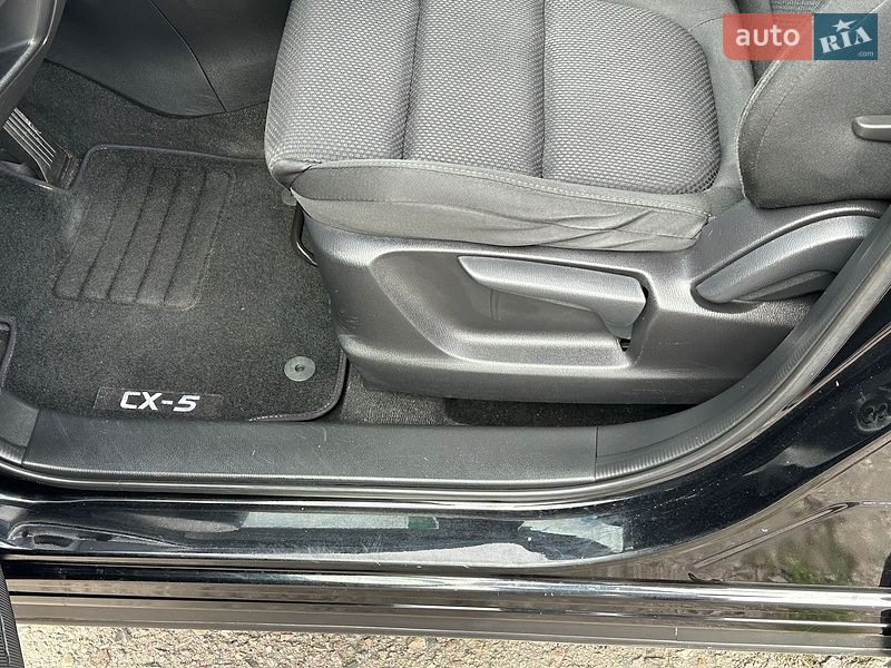 Внедорожник / Кроссовер Mazda CX-5 2014 в Ровно