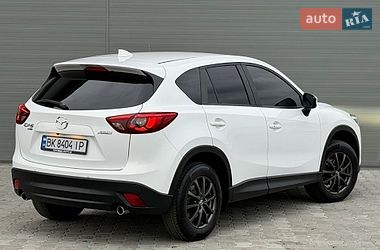 Внедорожник / Кроссовер Mazda CX-5 2015 в Сарнах