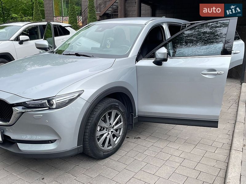Внедорожник / Кроссовер Mazda CX-5 2017 в Виннице