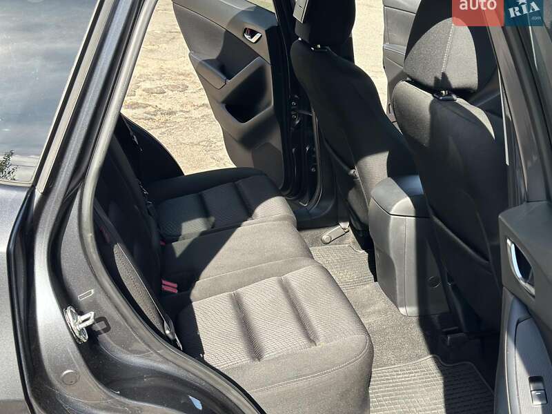 Внедорожник / Кроссовер Mazda CX-5 2014 в Киеве