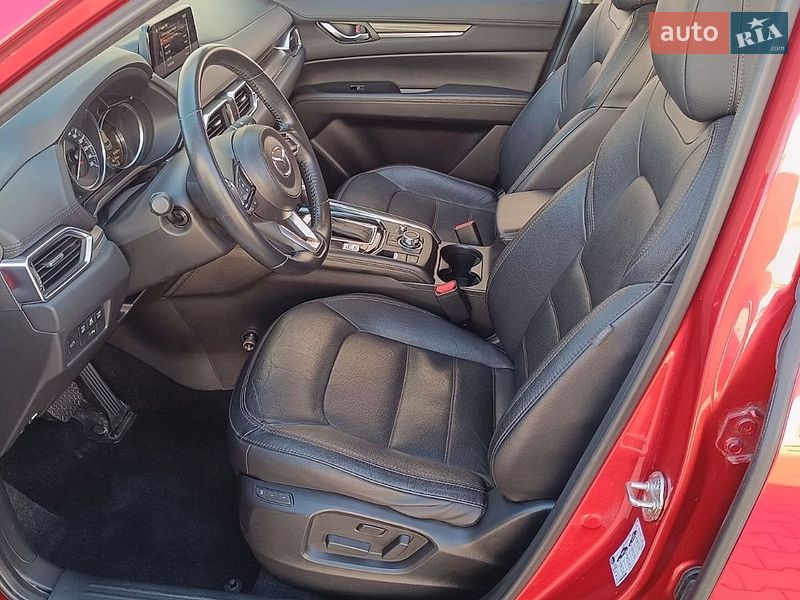 Внедорожник / Кроссовер Mazda CX-5 2017 в Киеве