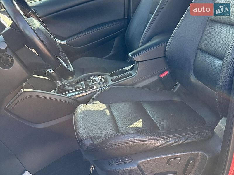Внедорожник / Кроссовер Mazda CX-5 2015 в Стрые