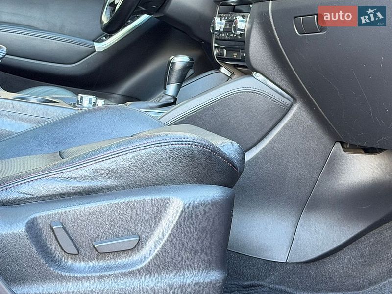 Внедорожник / Кроссовер Mazda CX-5 2015 в Стрые