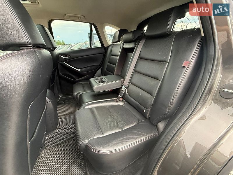 Внедорожник / Кроссовер Mazda CX-5 2016 в Стрые