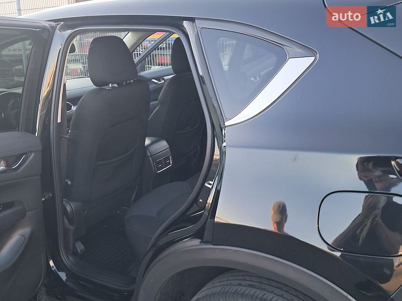 Внедорожник / Кроссовер Mazda CX-5 2017 в Киеве