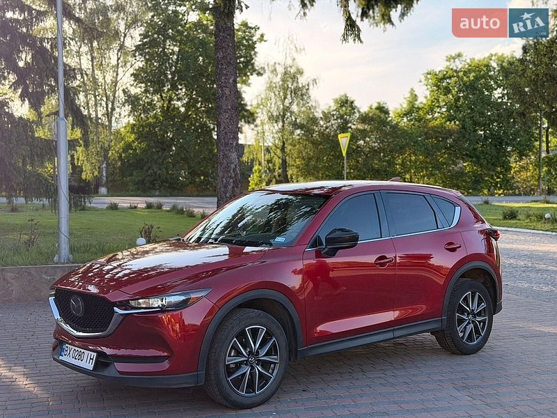 Внедорожник / Кроссовер Mazda CX-5 2018 в Староконстантинове