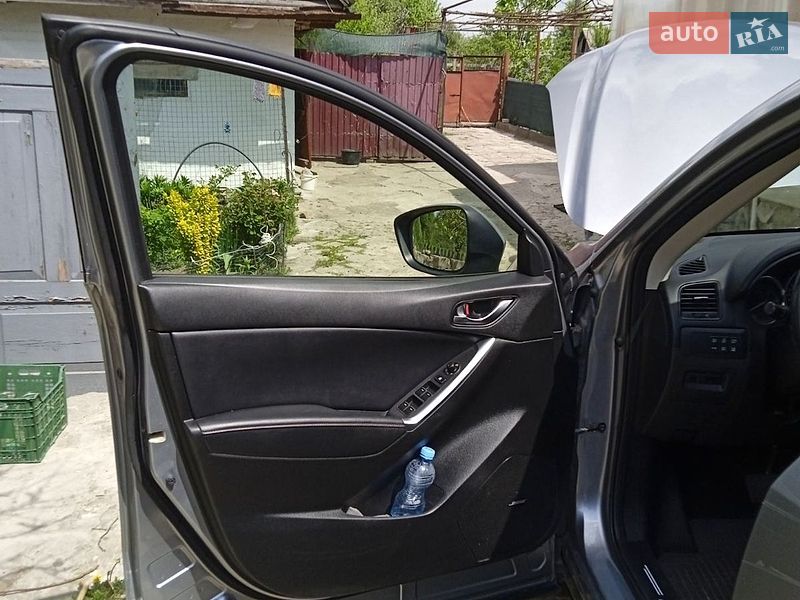 Внедорожник / Кроссовер Mazda CX-5 2014 в Олевске