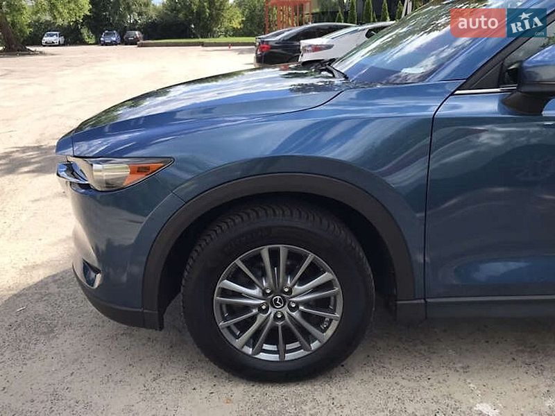 Внедорожник / Кроссовер Mazda CX-5 2017 в Киеве