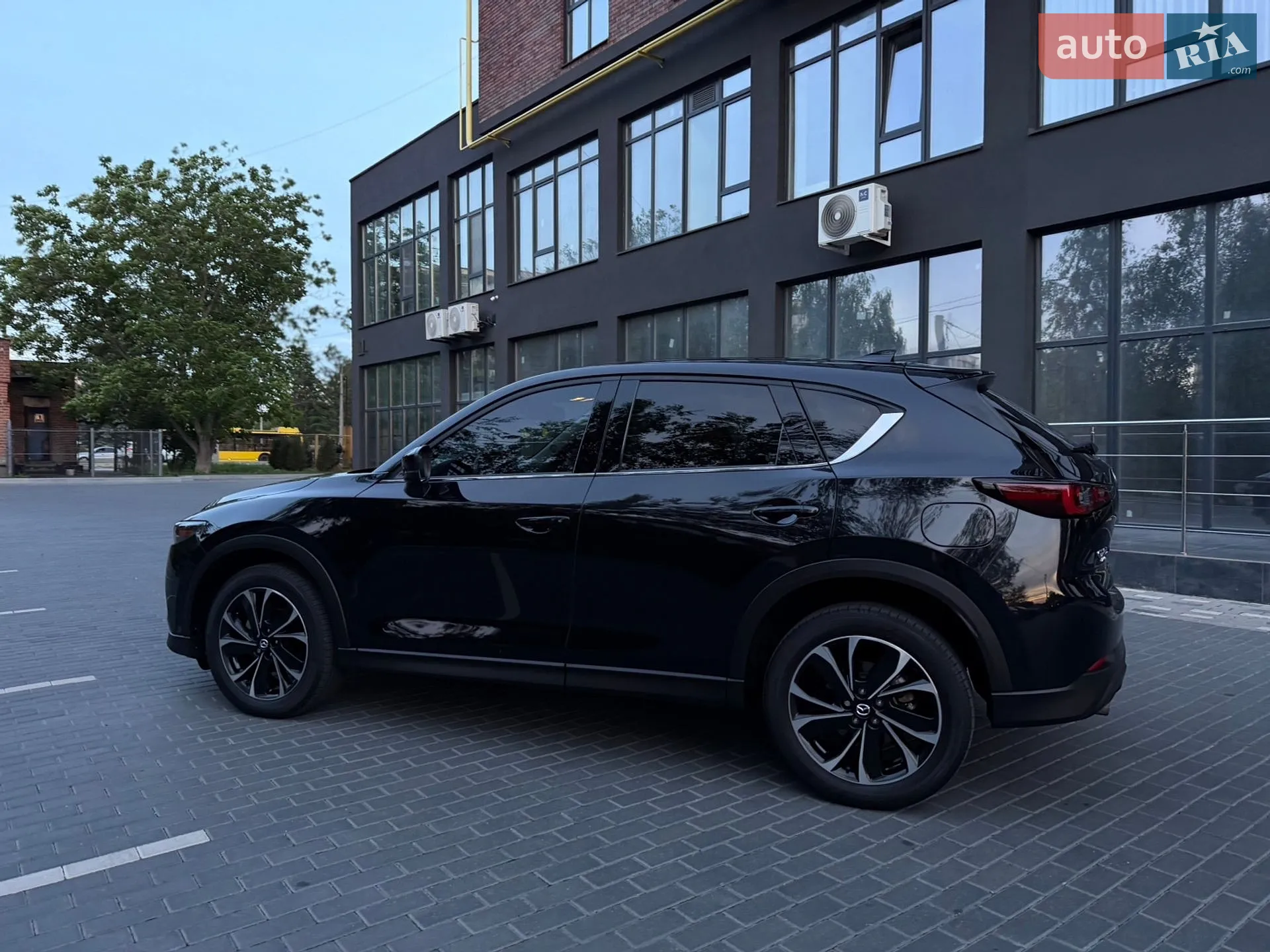 2023 Mazda CX-5 - мініатюра 17