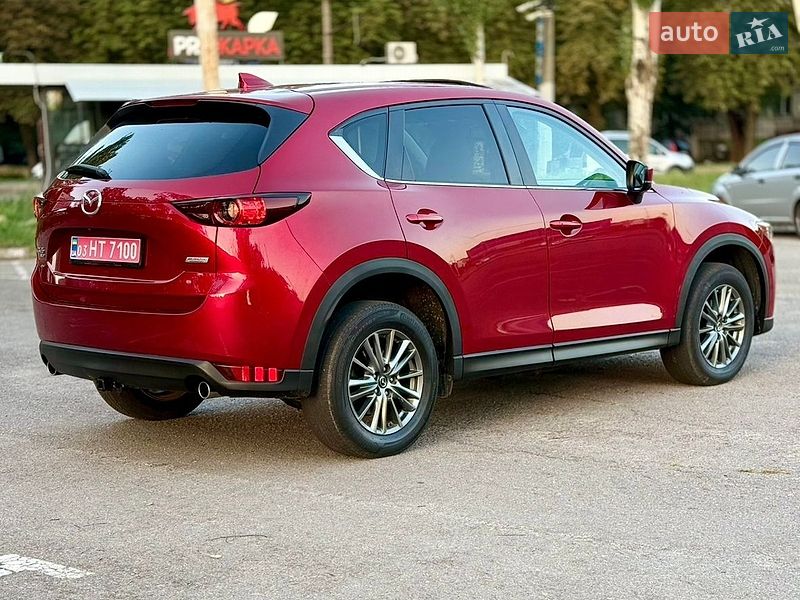 Внедорожник / Кроссовер Mazda CX-5 2017 в Запорожье