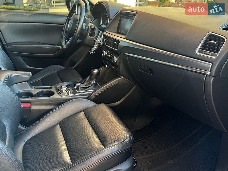 Внедорожник / Кроссовер Mazda CX-5 2016 в Киеве
