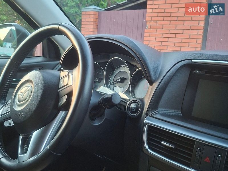 Позашляховик / Кросовер Mazda CX-5 2015 в Луцьку