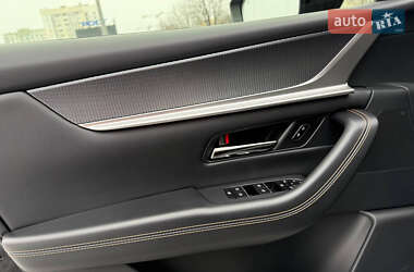 Внедорожник / Кроссовер Mazda CX-60 2023 в 