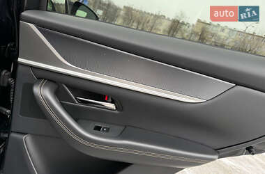 Внедорожник / Кроссовер Mazda CX-60 2023 в 