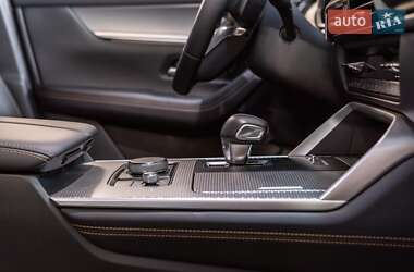 Позашляховик / Кросовер Mazda CX-60 2024 в 