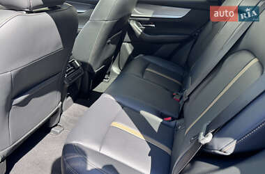 Позашляховик / Кросовер Mazda CX-60 2023 в 