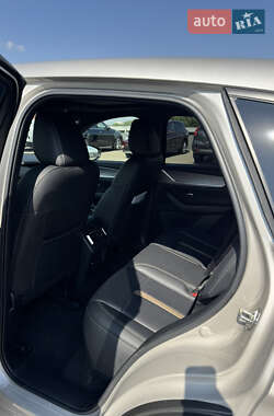 Позашляховик / Кросовер Mazda CX-60 2023 в 