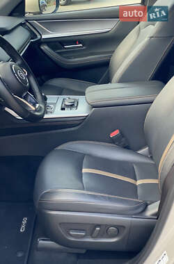 Внедорожник / Кроссовер Mazda CX-60 2023 в 