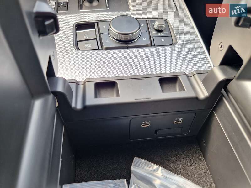 Внедорожник / Кроссовер Mazda CX-70 2024 в Днепре