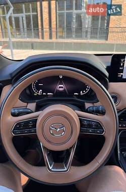 Позашляховик / Кросовер Mazda CX-70 2024 в 