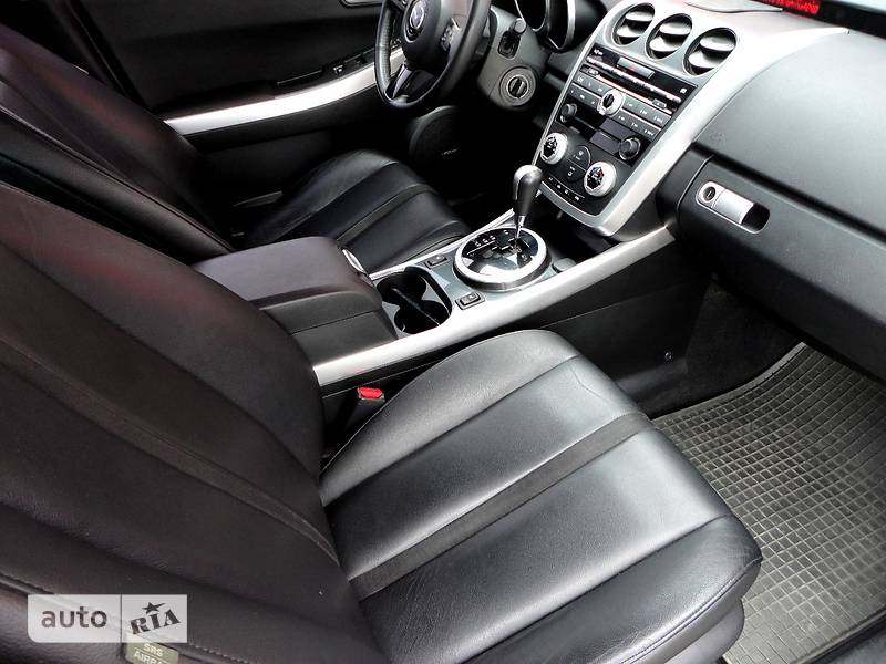 Позашляховик / Кросовер Mazda CX-7 2009 в Дніпрі