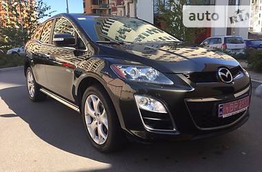 Седан Mazda CX-7 2012 в Киеве