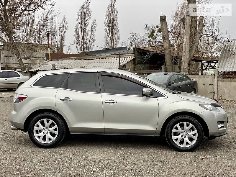 Позашляховик / Кросовер Mazda CX-7 2008 в Києві