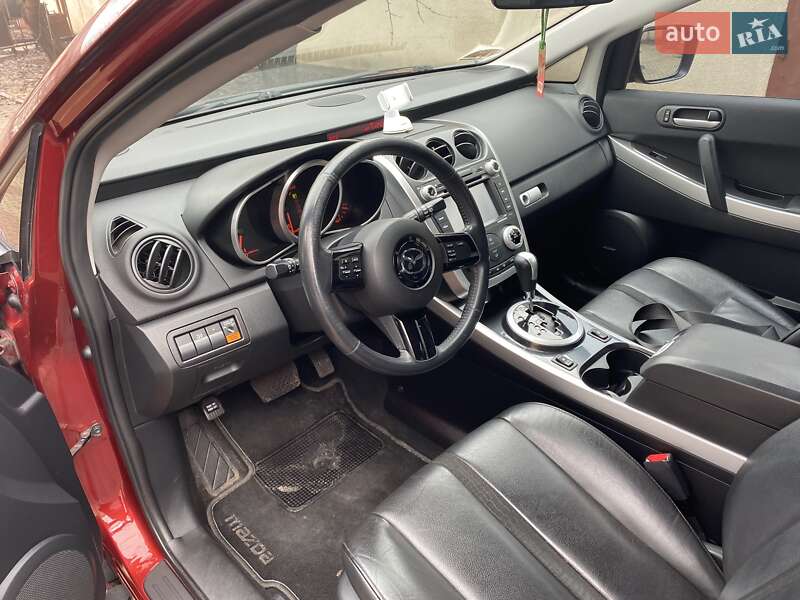Позашляховик / Кросовер Mazda CX-7 2009 в Чернівцях