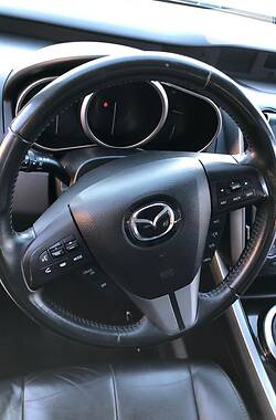 Позашляховик / Кросовер Mazda CX-7 2011 в 