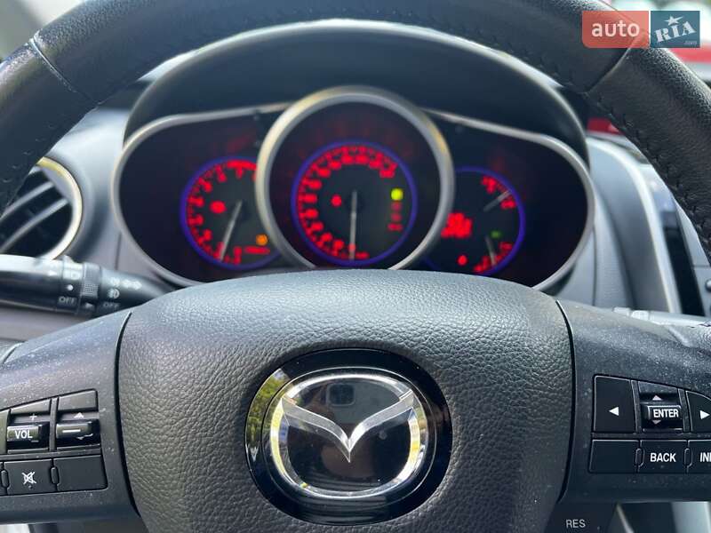Внедорожник / Кроссовер Mazda CX-7 2011 в Киеве