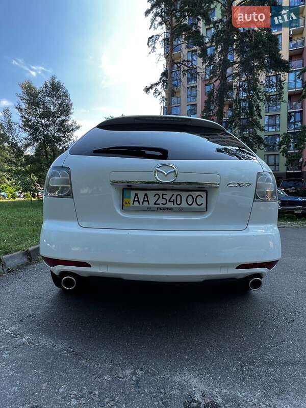 Внедорожник / Кроссовер Mazda CX-7 2011 в Киеве