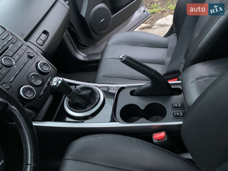 Внедорожник / Кроссовер Mazda CX-7 2010 в Днепре