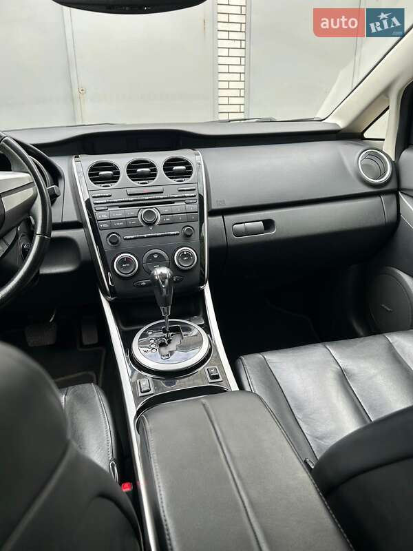 Позашляховик / Кросовер Mazda CX-7 2010 в Запоріжжі