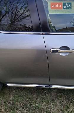 Внедорожник / Кроссовер Mazda CX-7 2009 в 
