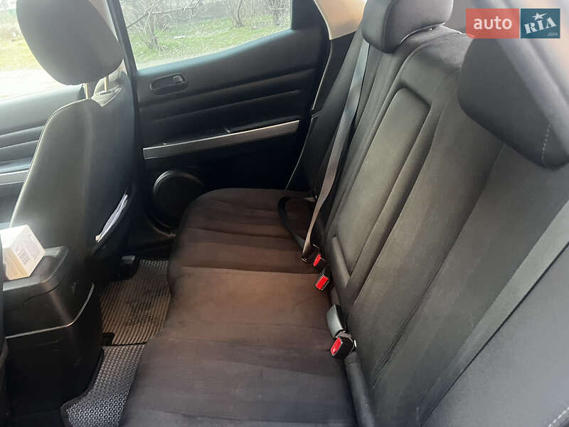 Позашляховик / Кросовер Mazda CX-7 2011 в Дніпрі