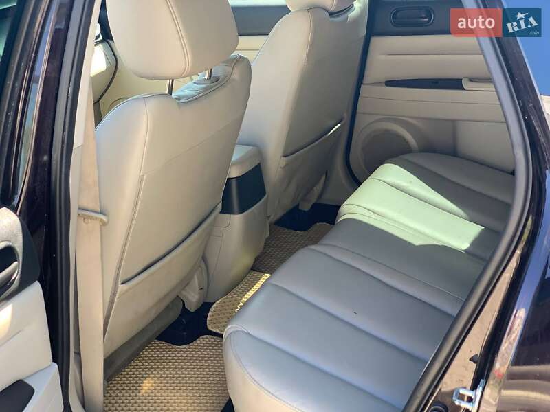 Внедорожник / Кроссовер Mazda CX-7 2010 в Киеве