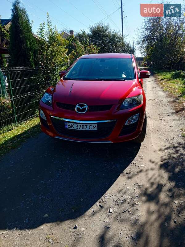 Позашляховик / Кросовер Mazda CX-7 2010 в Здолбуніві