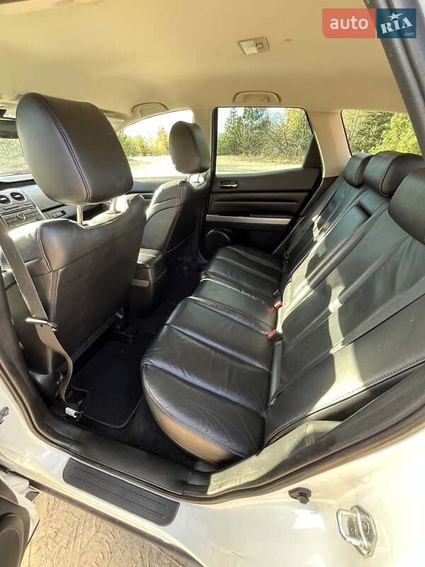 Позашляховик / Кросовер Mazda CX-7 2011 в Коростені