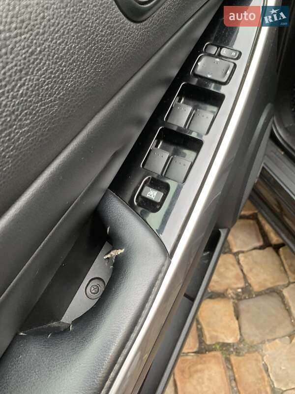 Позашляховик / Кросовер Mazda CX-7 2012 в Івано-Франківську