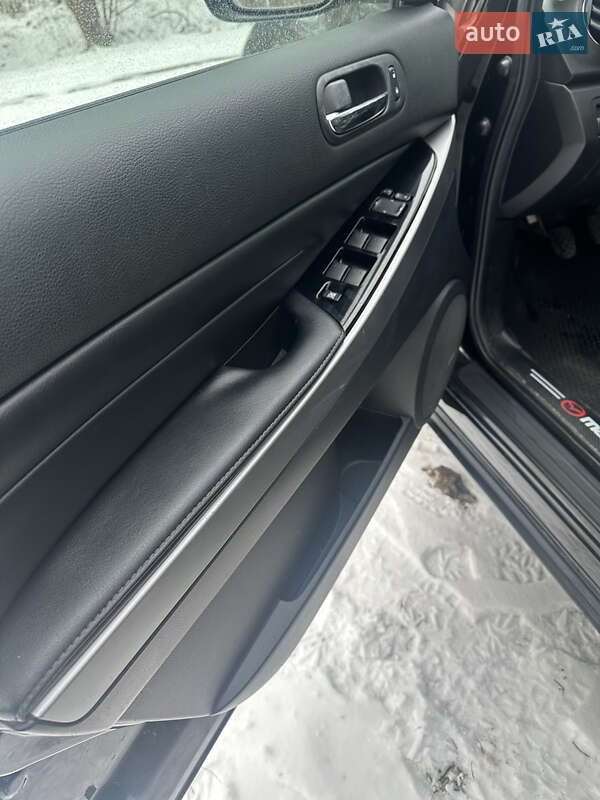 Позашляховик / Кросовер Mazda CX-7 2010 в Сокирянах