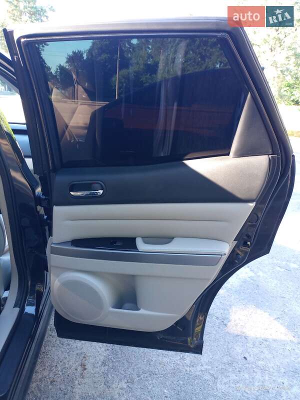 Позашляховик / Кросовер Mazda CX-7 2011 в Черкасах