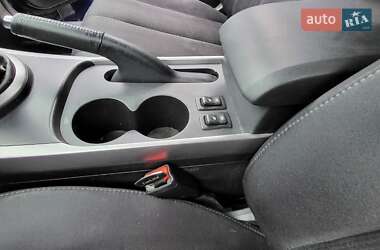 Позашляховик / Кросовер Mazda CX-7 2011 в 