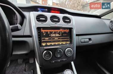 Позашляховик / Кросовер Mazda CX-7 2011 в 