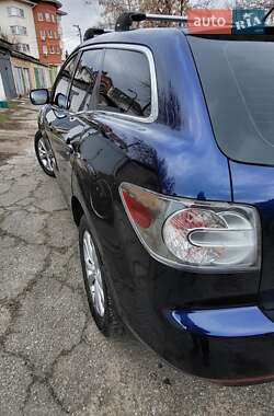 Позашляховик / Кросовер Mazda CX-7 2011 в 