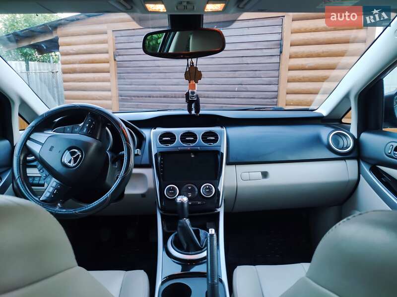 Внедорожник / Кроссовер Mazda CX-7 2010 в 