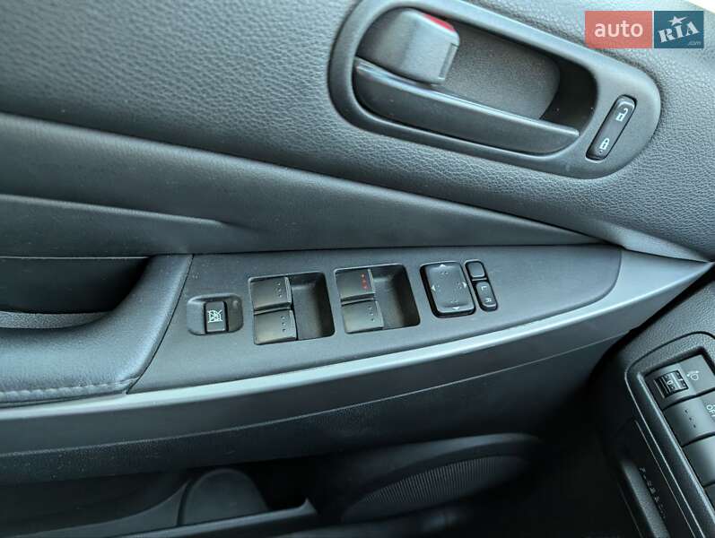 Позашляховик / Кросовер Mazda CX-7 2010 в Луцьку