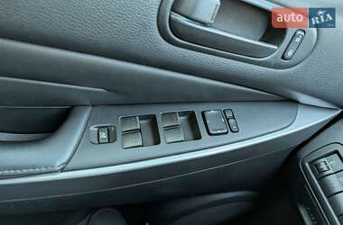 Внедорожник / Кроссовер Mazda CX-7 2010 в 