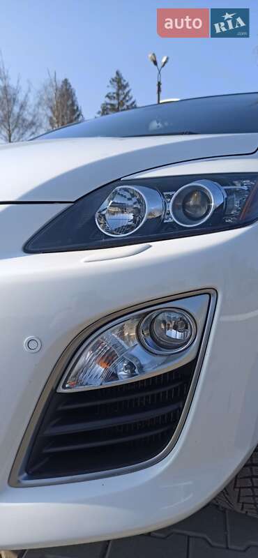 Внедорожник / Кроссовер Mazda CX-7 2010 в Черновцах