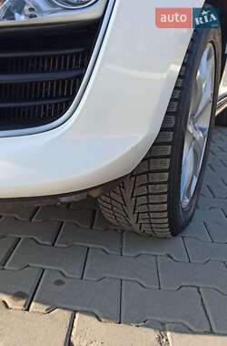 Внедорожник / Кроссовер Mazda CX-7 2010 в 